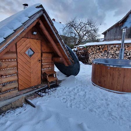 Вилла Staro Chalpa Истебна Экстерьер фото